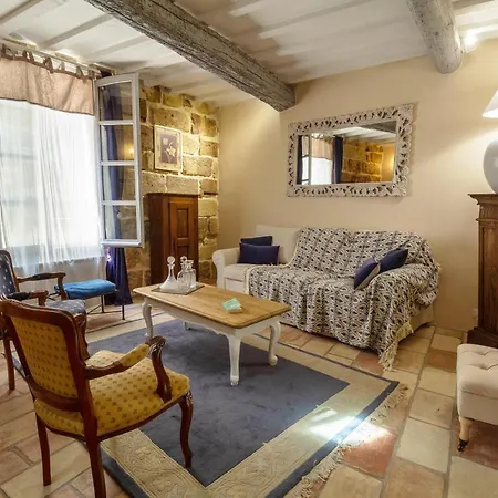 Le Logis Du Castel Bed and breakfast *